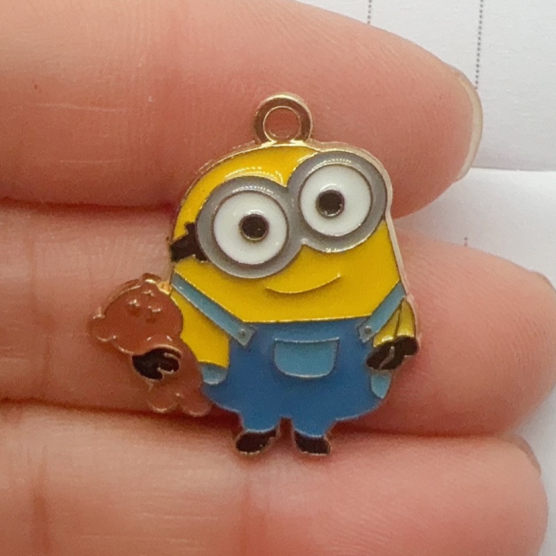 Pendentif en alliage à motif d - Party Games Event avis et prix