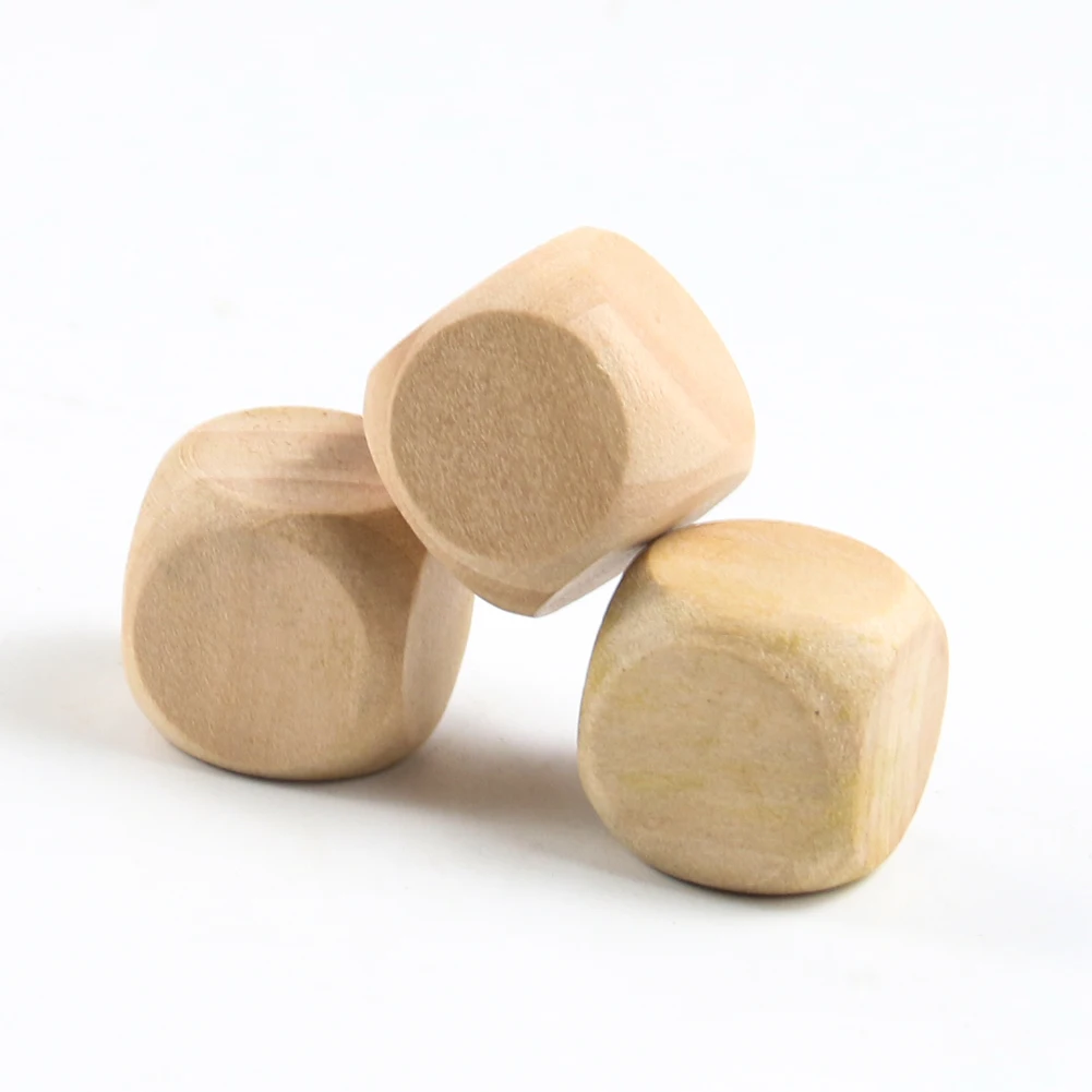 Dés en bois vierges de 20mm, 6 - Party Games Gamecube avis et prix